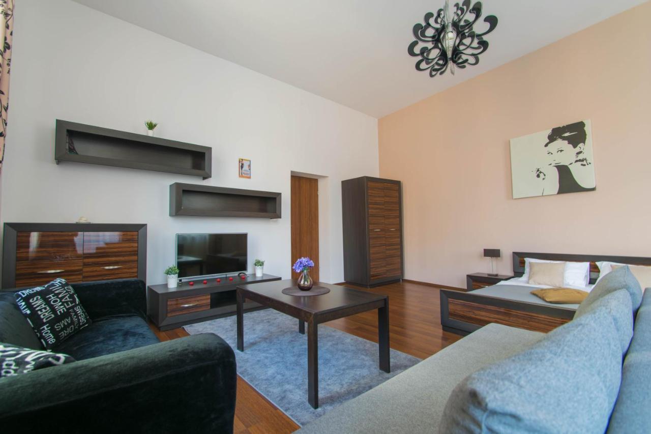 Old Town Apartments Krupnicza Краков Экстерьер фото